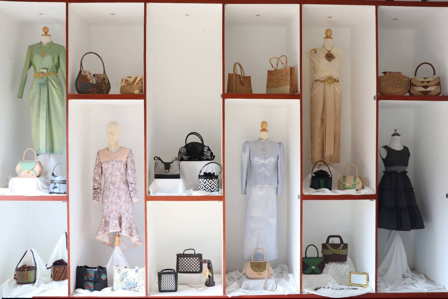 title -   ศูนย์ส่งเสริมและพัฒนาอาชีพเสริมนอกภาคการเกษตร เปิดรับสมัครผู้ที่สนใจเข้ารับการฝึกอบรม หลักสูตรฝึกอบรมศิลปหัตถกรรมระยะยาว ตั้งแต่วันนี้ถึง - วันที่ 31 มีนาคม 2569